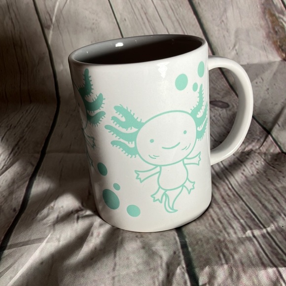 Axolotl Mug - Picture 4 of 6